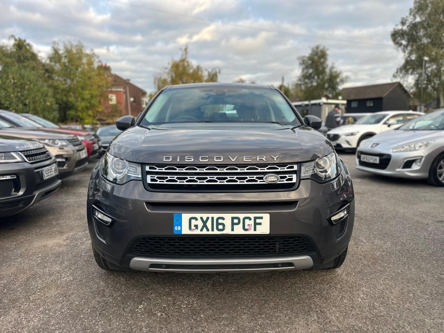Land Rover Discovery Sport Crawley