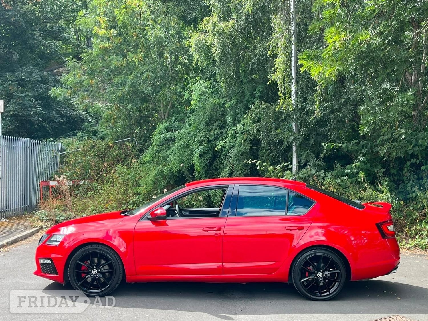 Skoda Octavia 2017 - Cars in Leeds