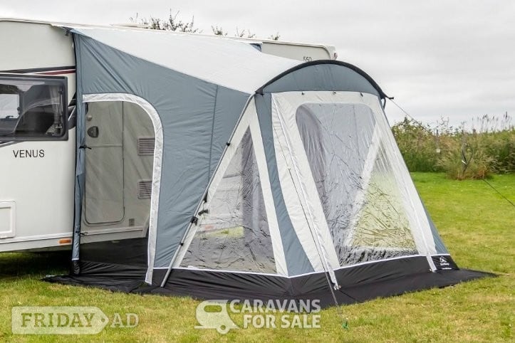 Sunncamp Porch Awning, like new only used once. in Milton Keynes