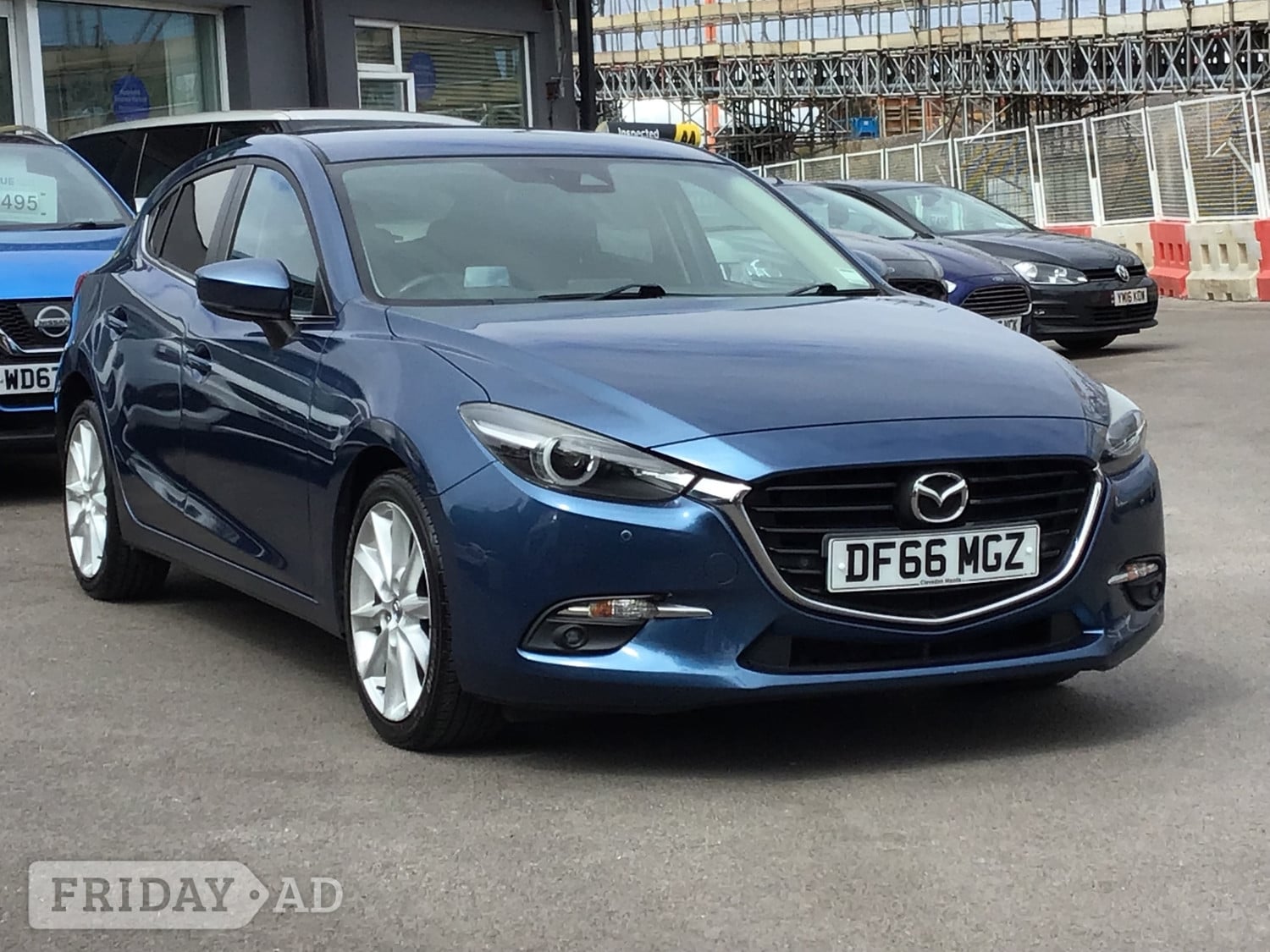 Mazda 3 2016 in Weston-Super-Mare