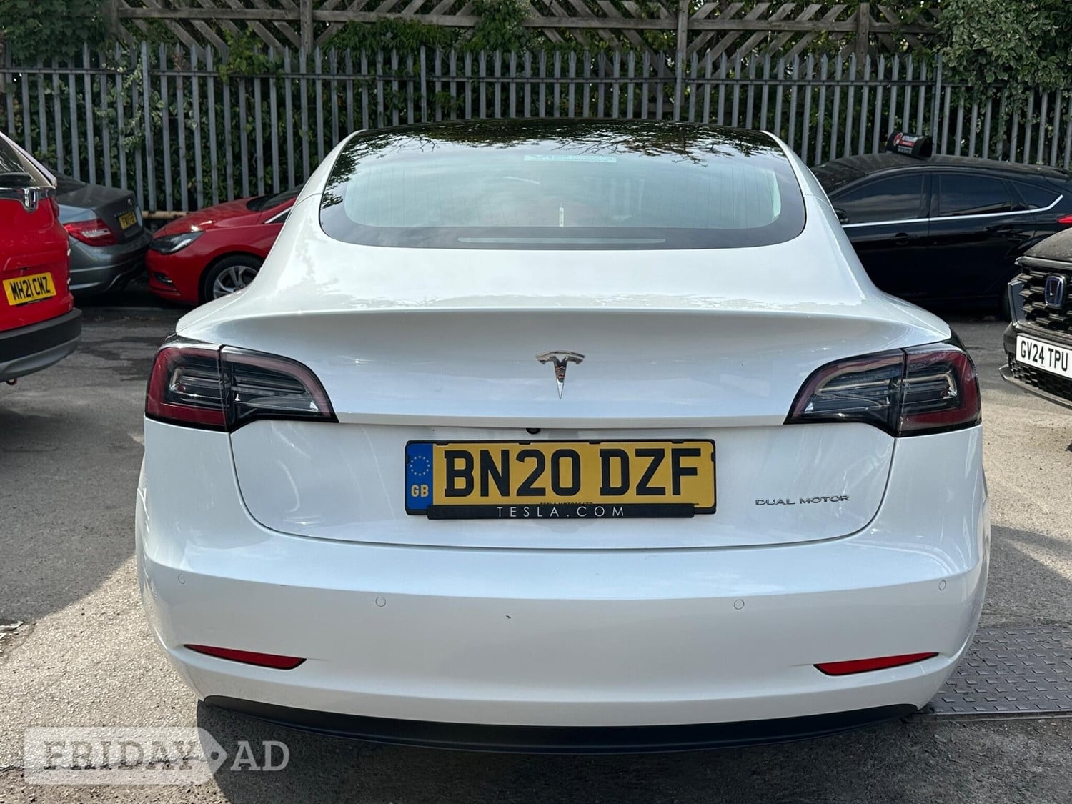 Tesla Model 3 2020 - Cars