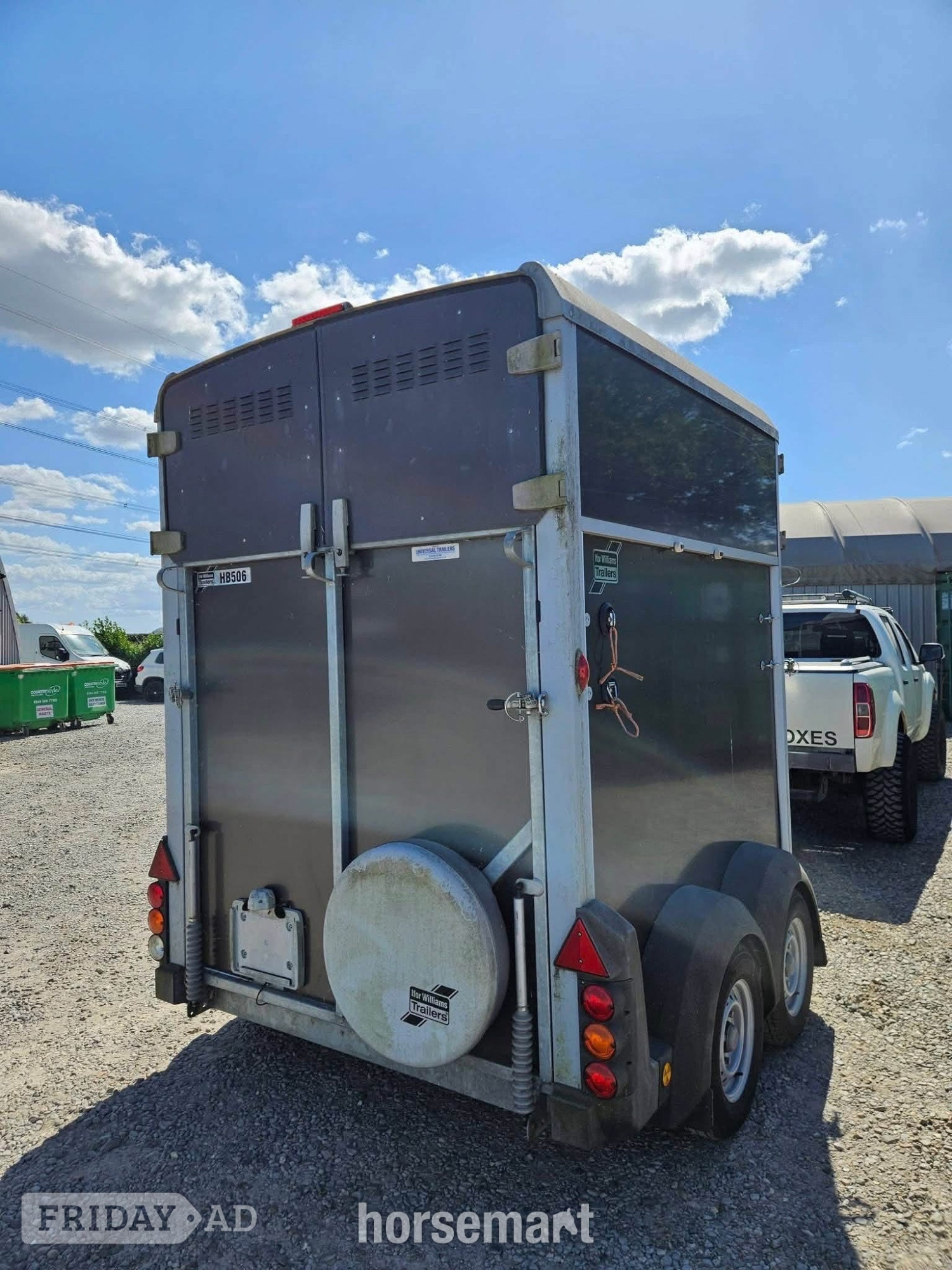 Ifor Williams HB506  Horse Trailer - Trailers & Horseboxes in Rochester