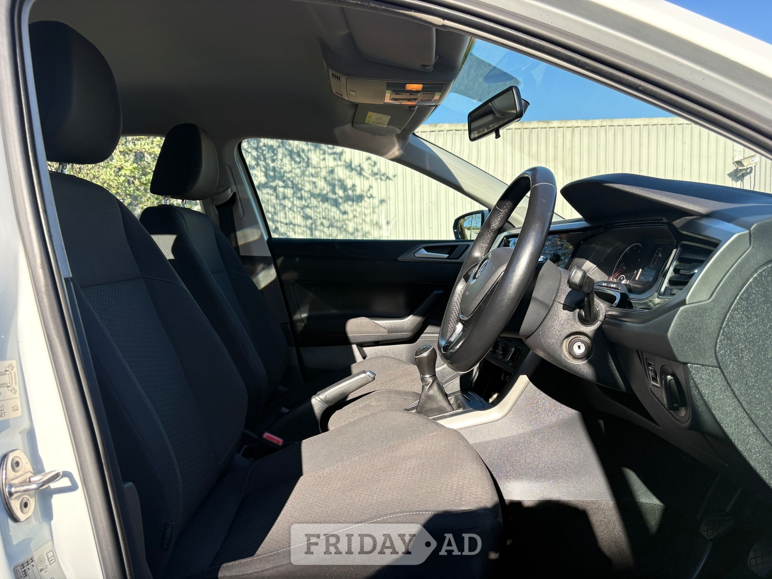 Volkswagen Polo 2019 - Cars in Airdrie