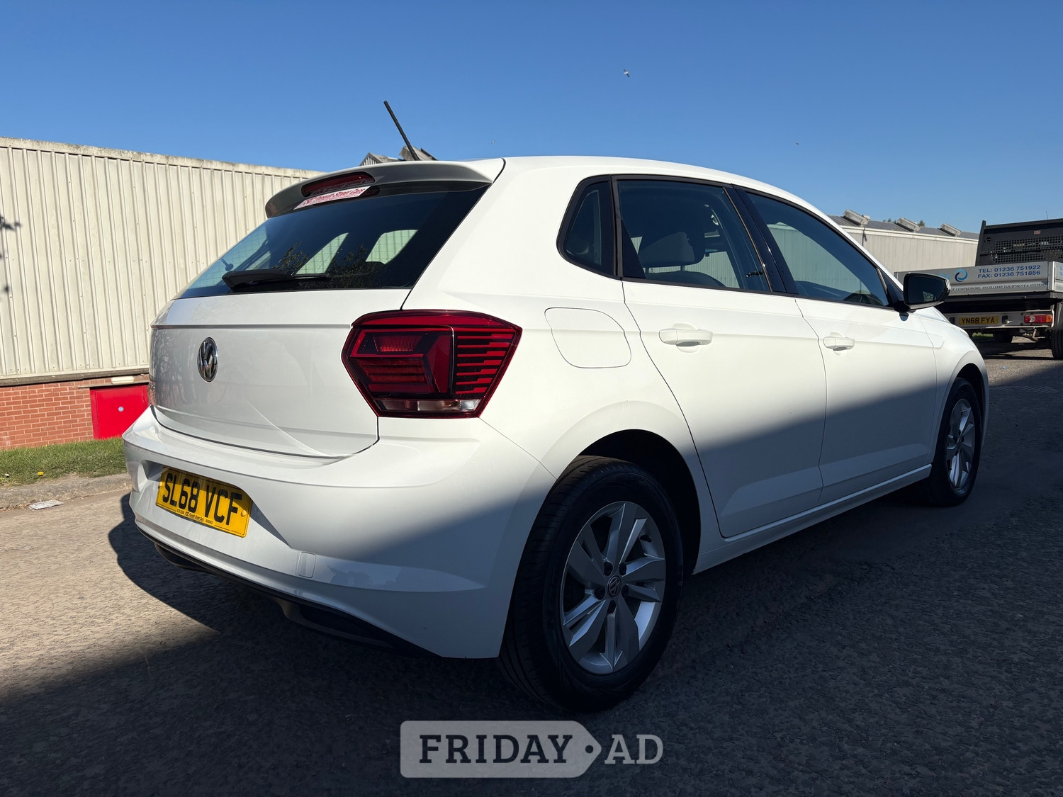[ berth ]Volkswagen Polo