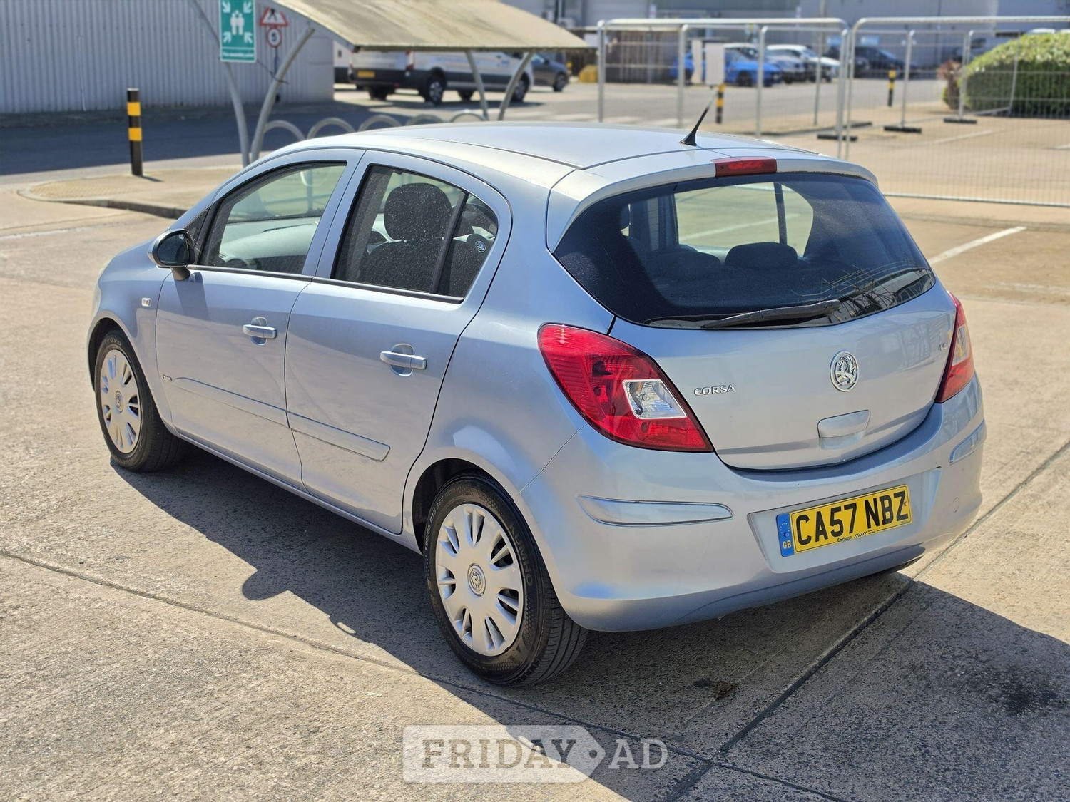 [ berth ]Vauxhall Corsa