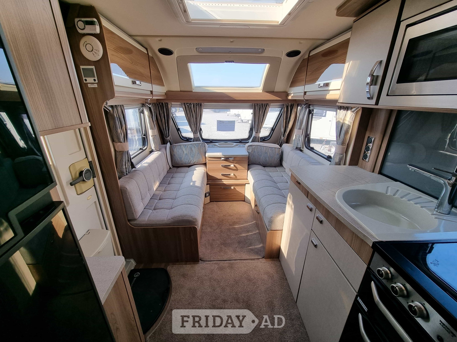 Swift Challenger SE 645 Highbridge