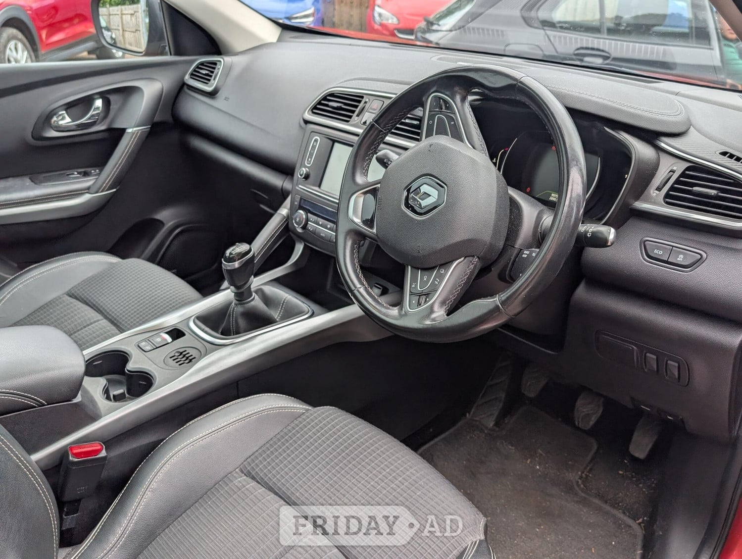 Renault Kadjar 2016 - Cars in Renfrew