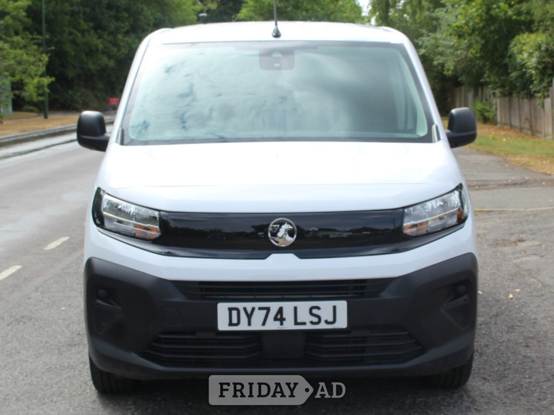 [ berth ]Vauxhall Combo