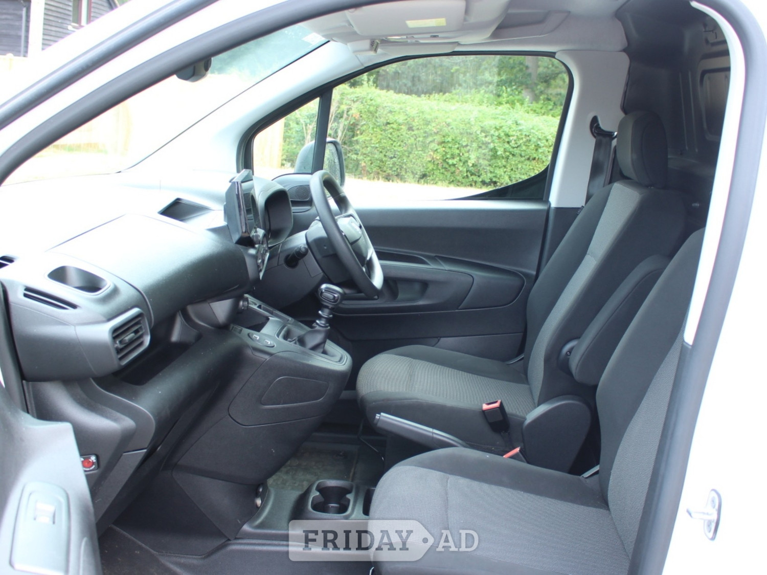 Vauxhall Combo 2024 - Vans & Commercial Vehicles in Hassocks