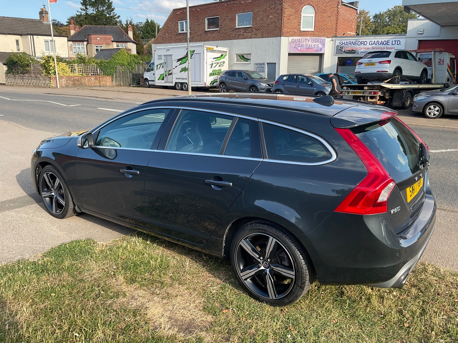 [ berth ]Volvo V60