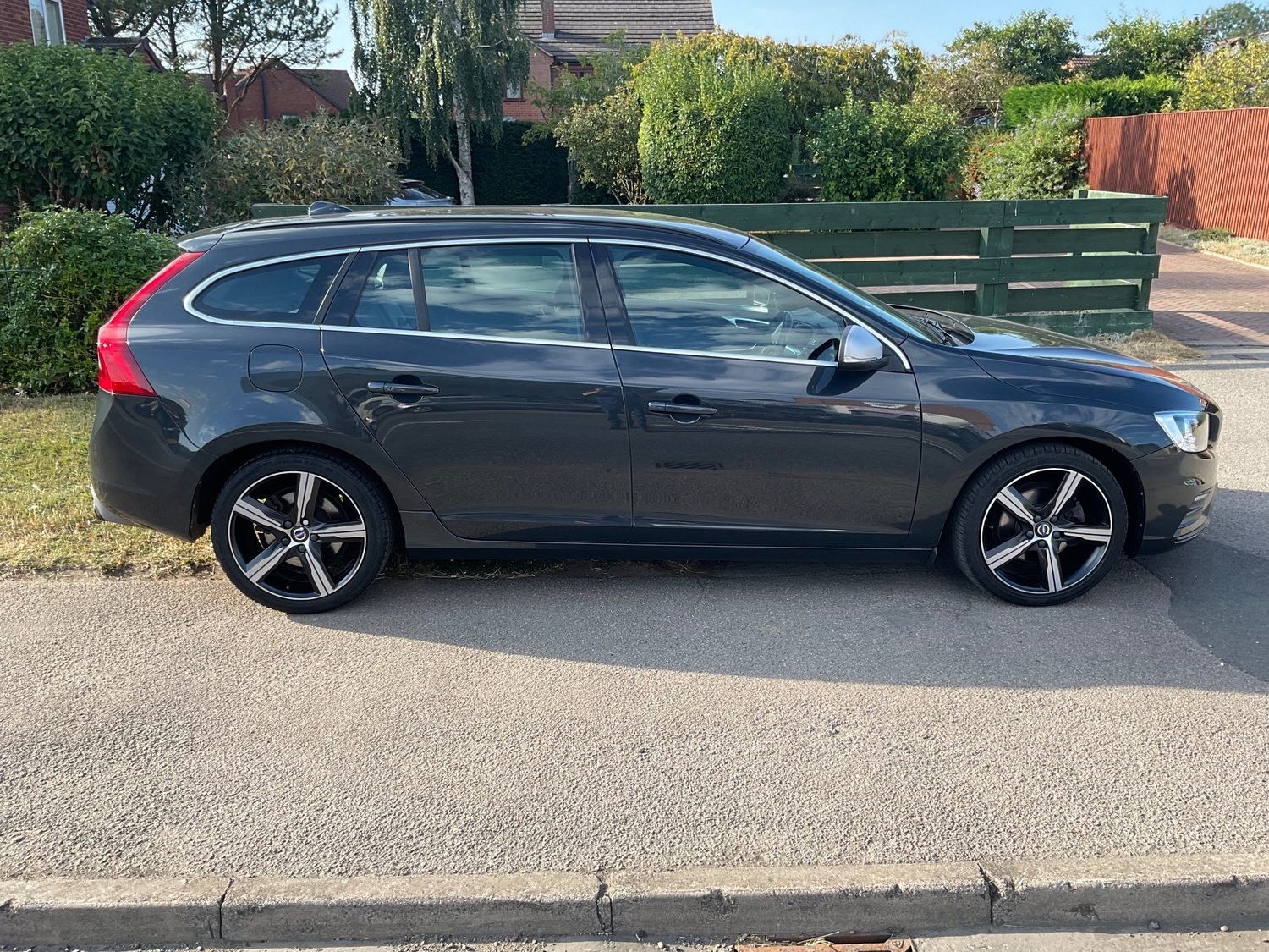 Volvo V60 2017 - Cars