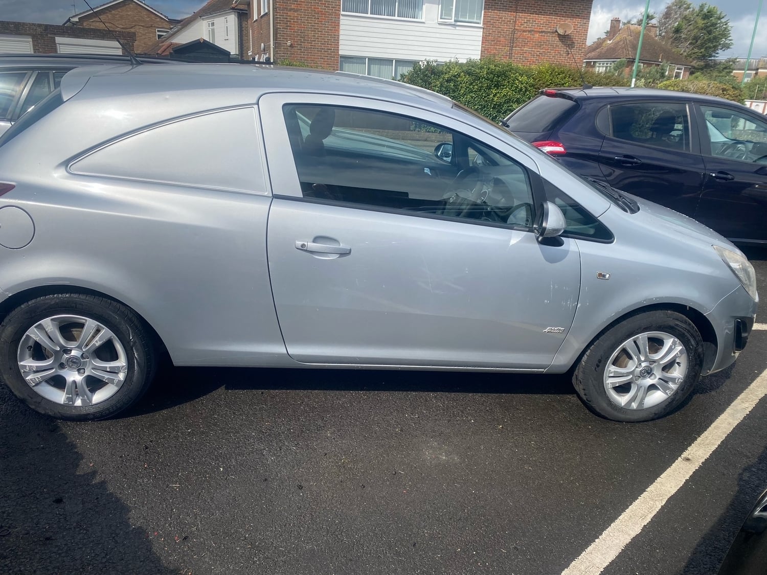[ berth ]Vauxhall Corsa Van