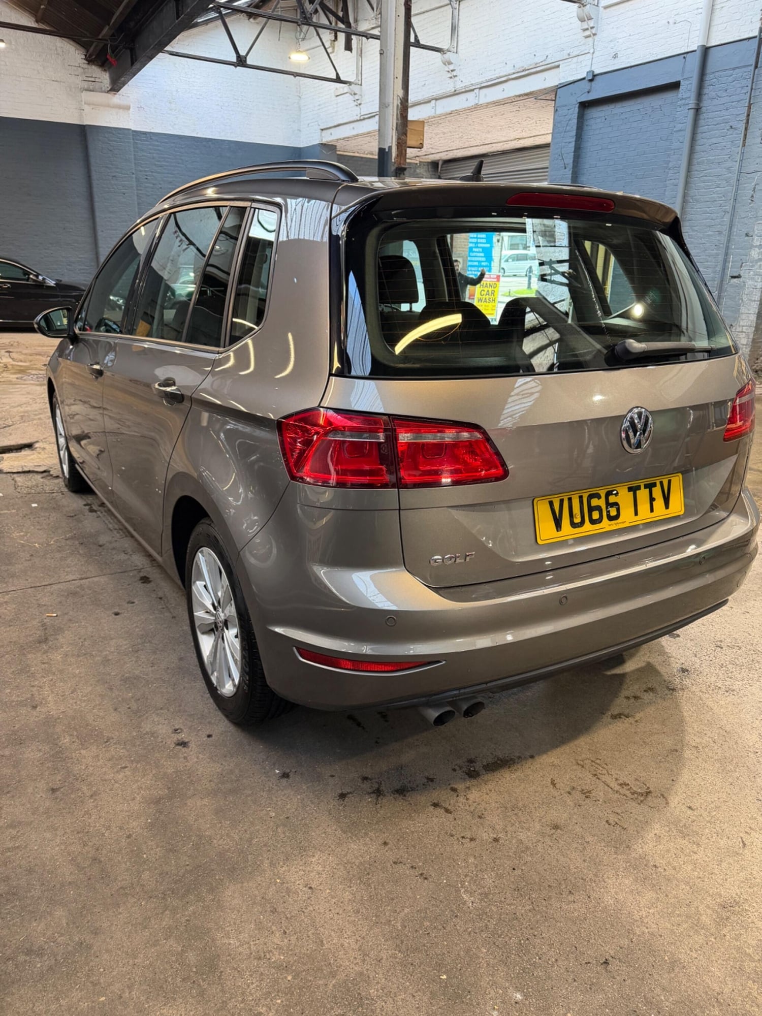 Volkswagen Golf SV 2016 - Cars in Maidstone