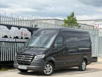 Mercedes-Benz Sprinter 2024