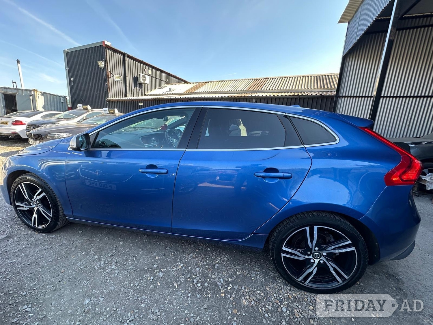 [ berth ]Volvo V40