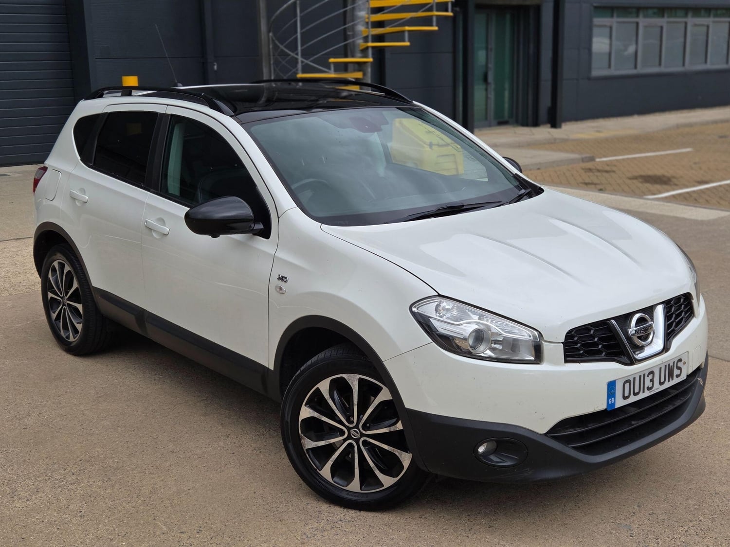 Nissan Qashqai 2013 - Cars