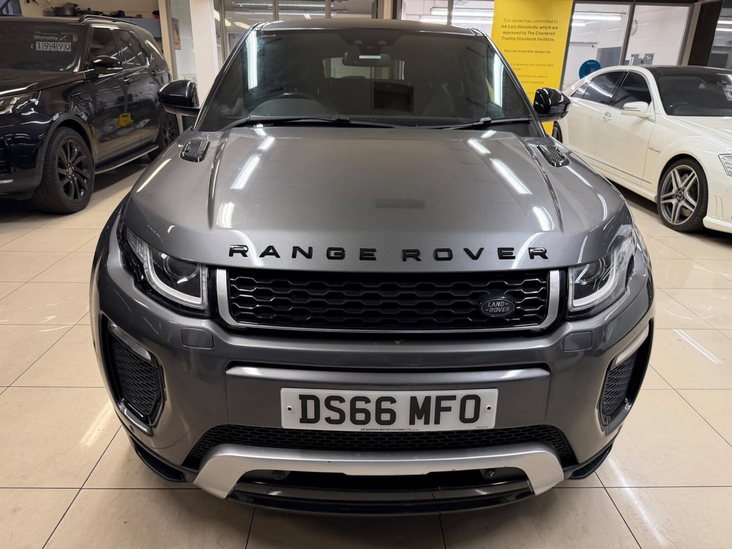 [ berth ]Land Rover Range Rover Evoque