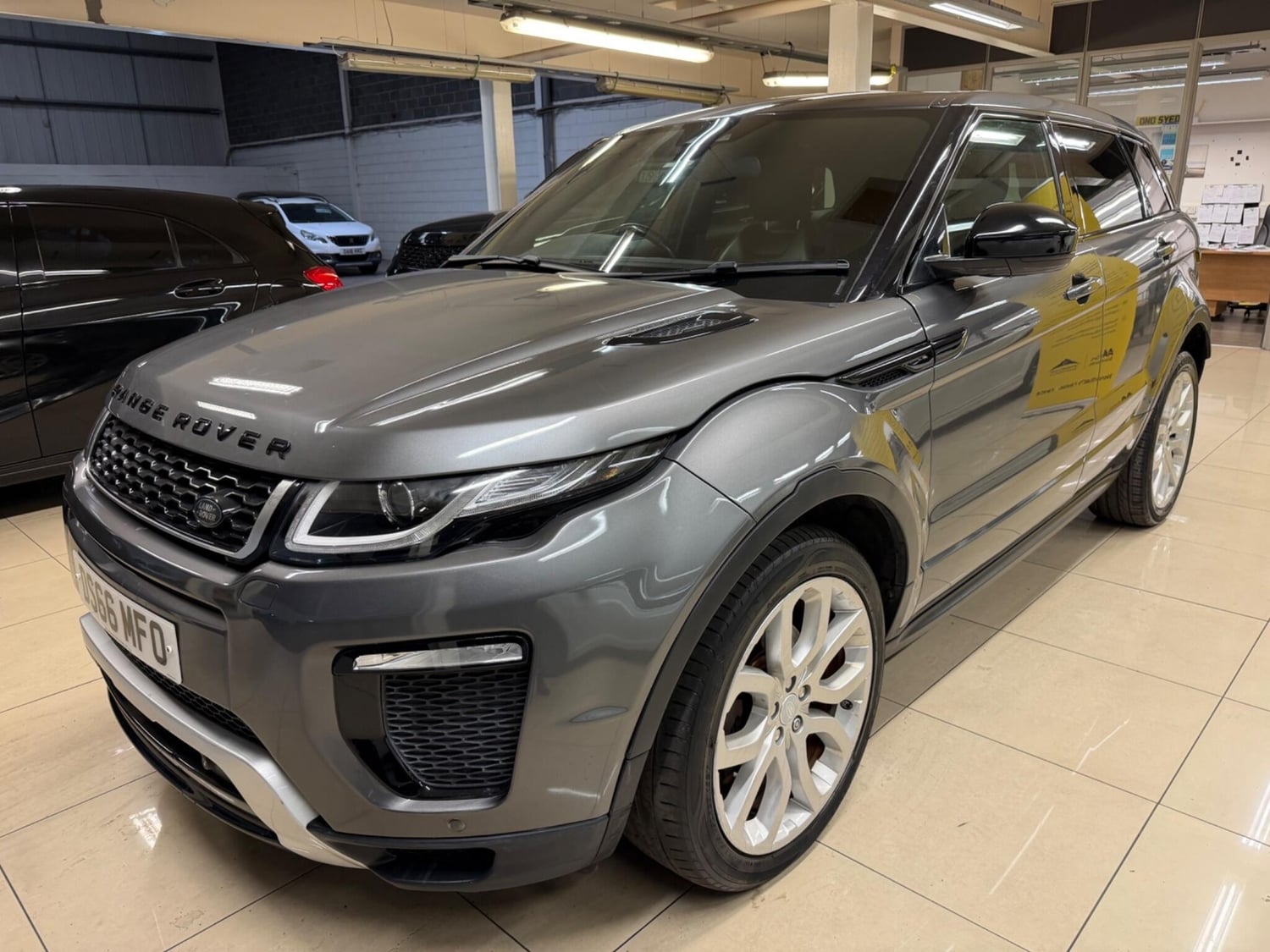 Land Rover Range Rover Evoque 2017 - Cars in Rotherham