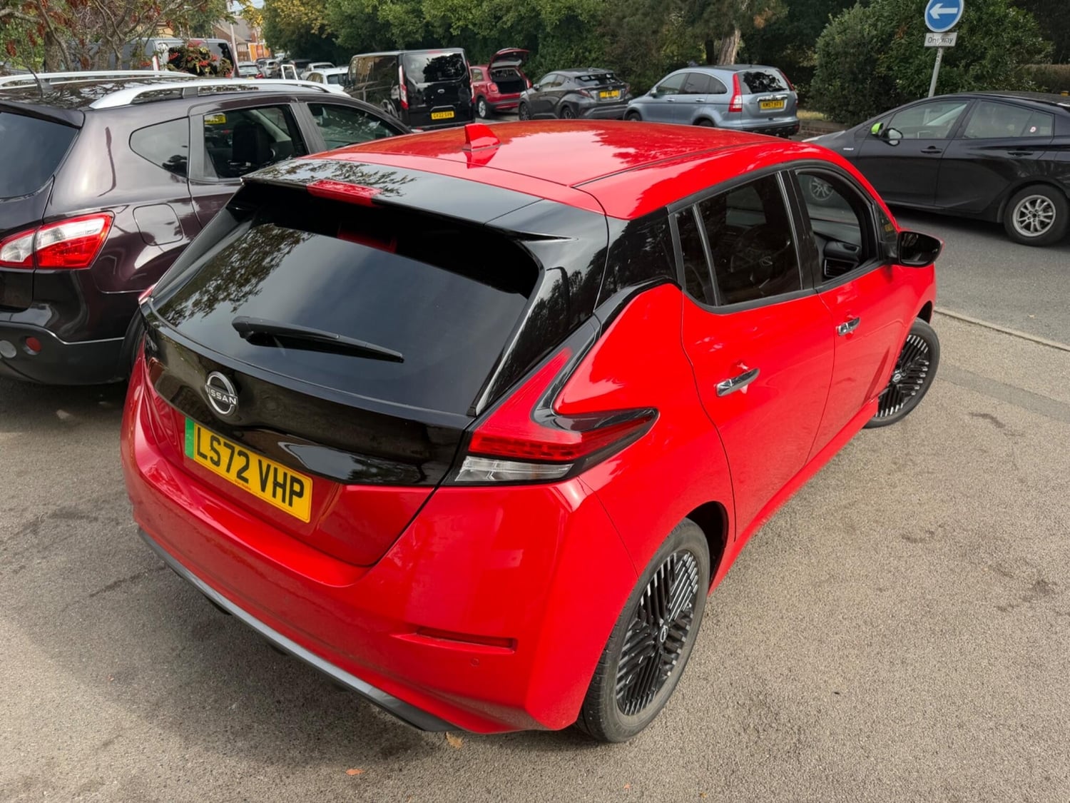 [ berth ]Nissan LEAF