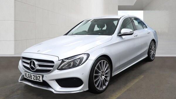Mercedes-Benz C Class 2019 - Cars in Uxbridge