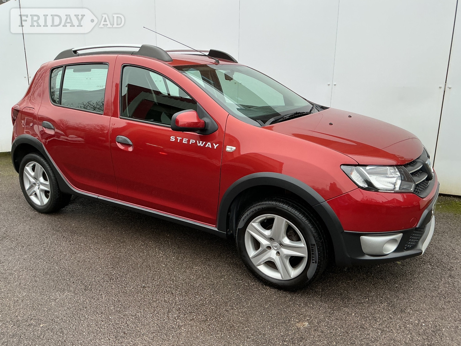 Dacia Sandero Stepway 2014 - Cars in Porth