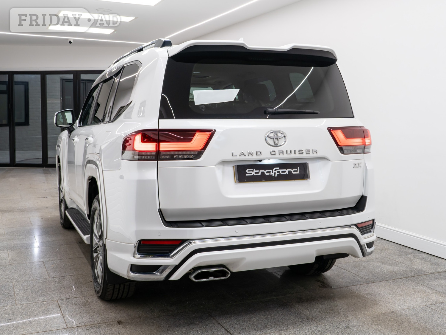 Toyota Land Cruiser 2024 - Cars in Brighton