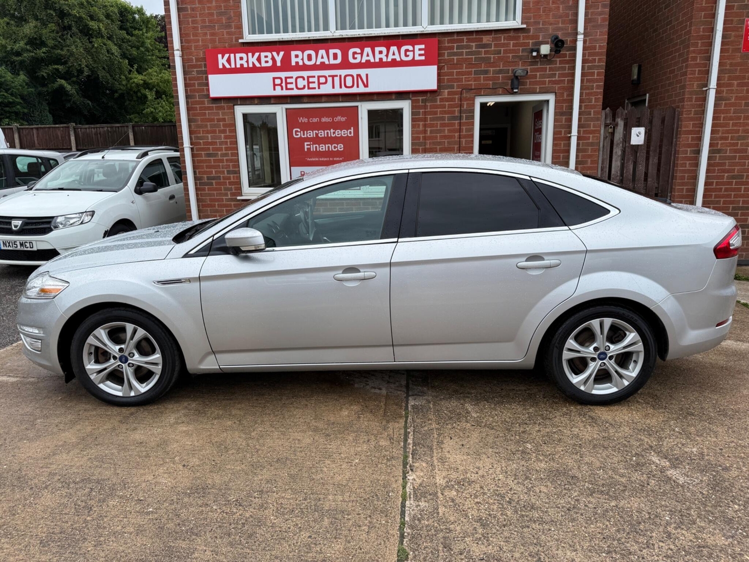 Ford Mondeo 2013 - Cars