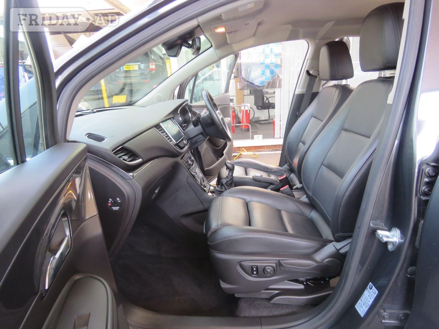 [ berth ]Vauxhall Mokka X