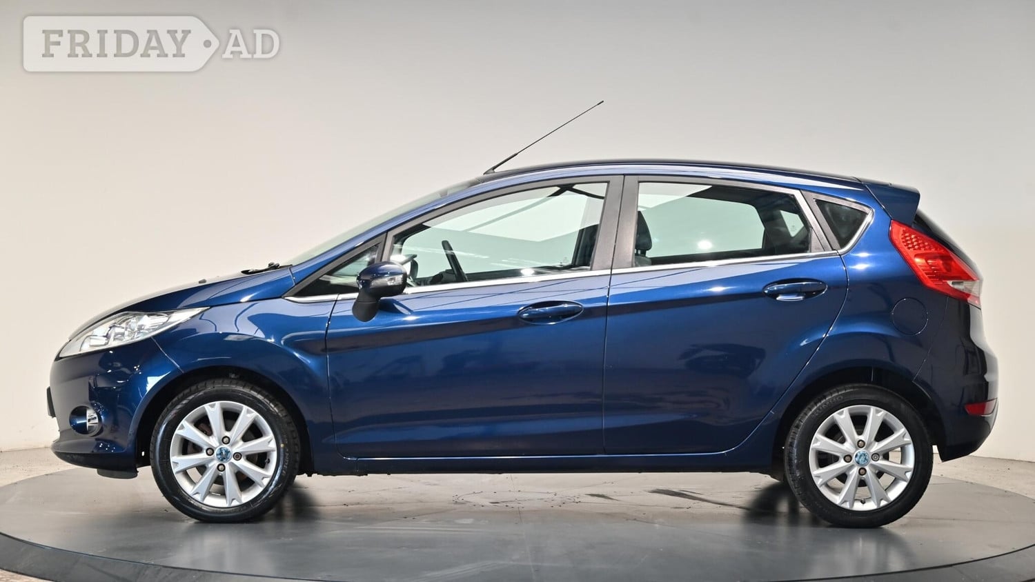 [ berth ]Ford Fiesta