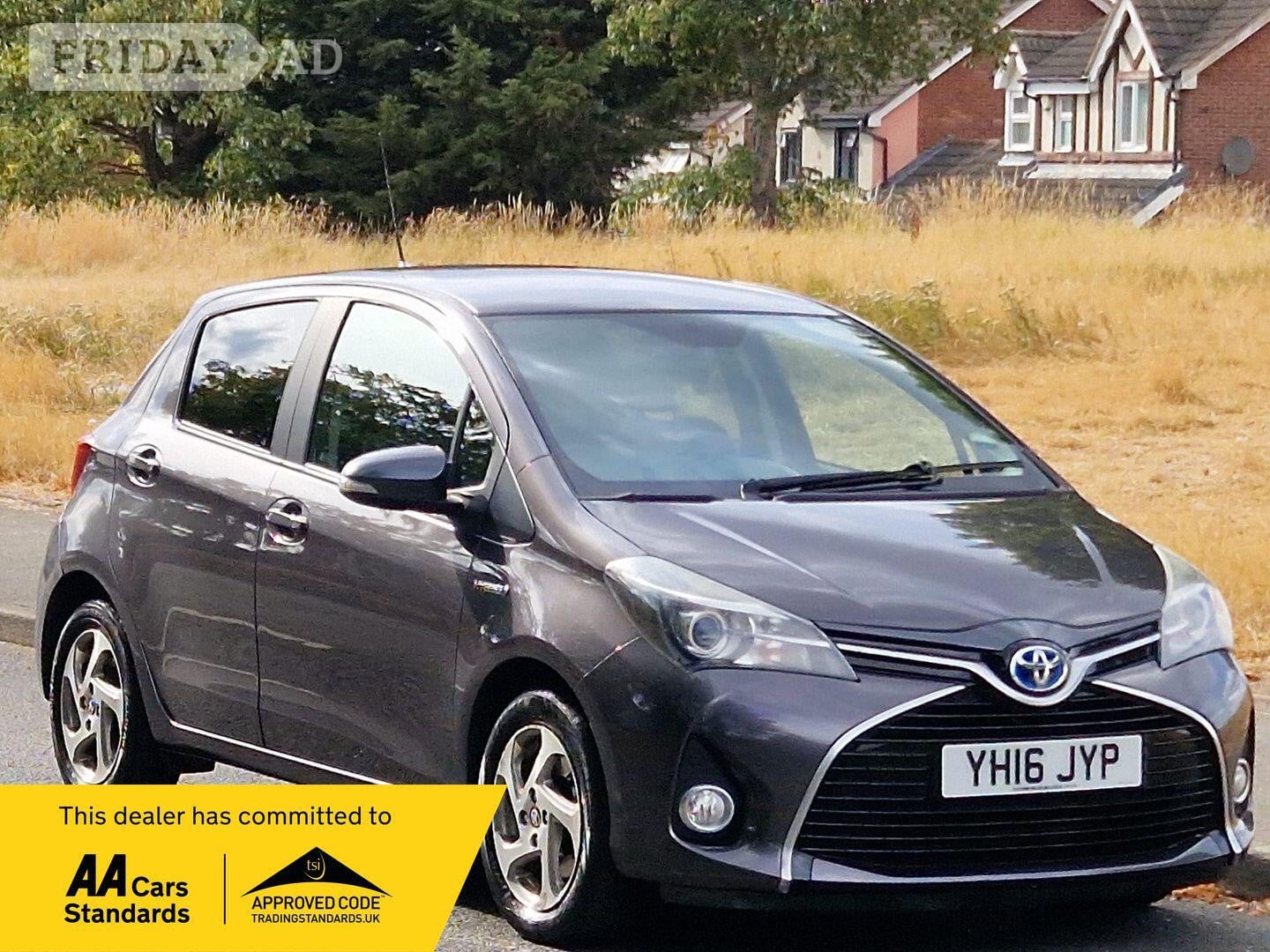 Toyota Yaris 2016 in Birmingham