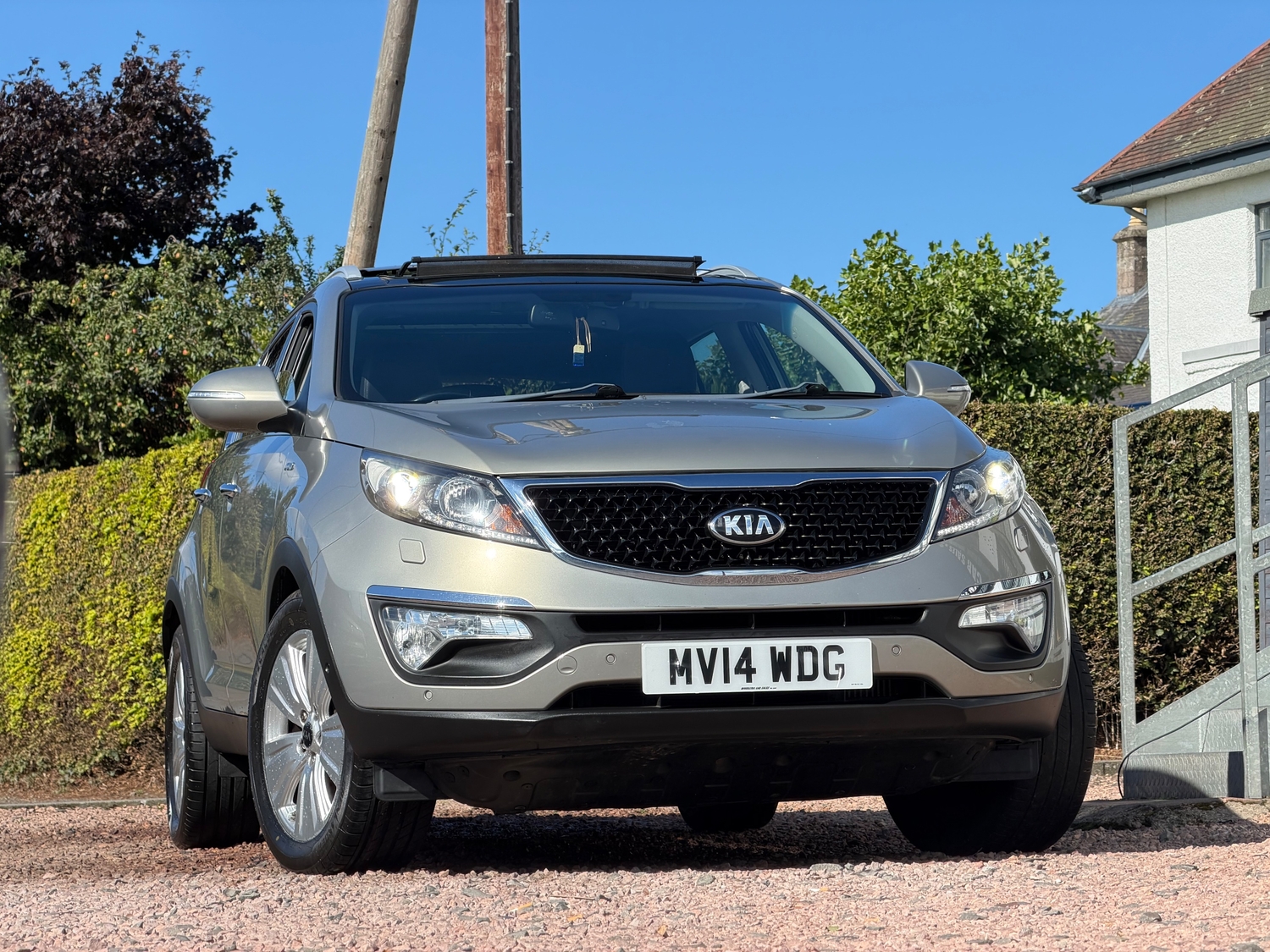 [ berth ]Kia Sportage