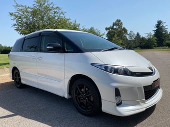 Toyota Estima 2012