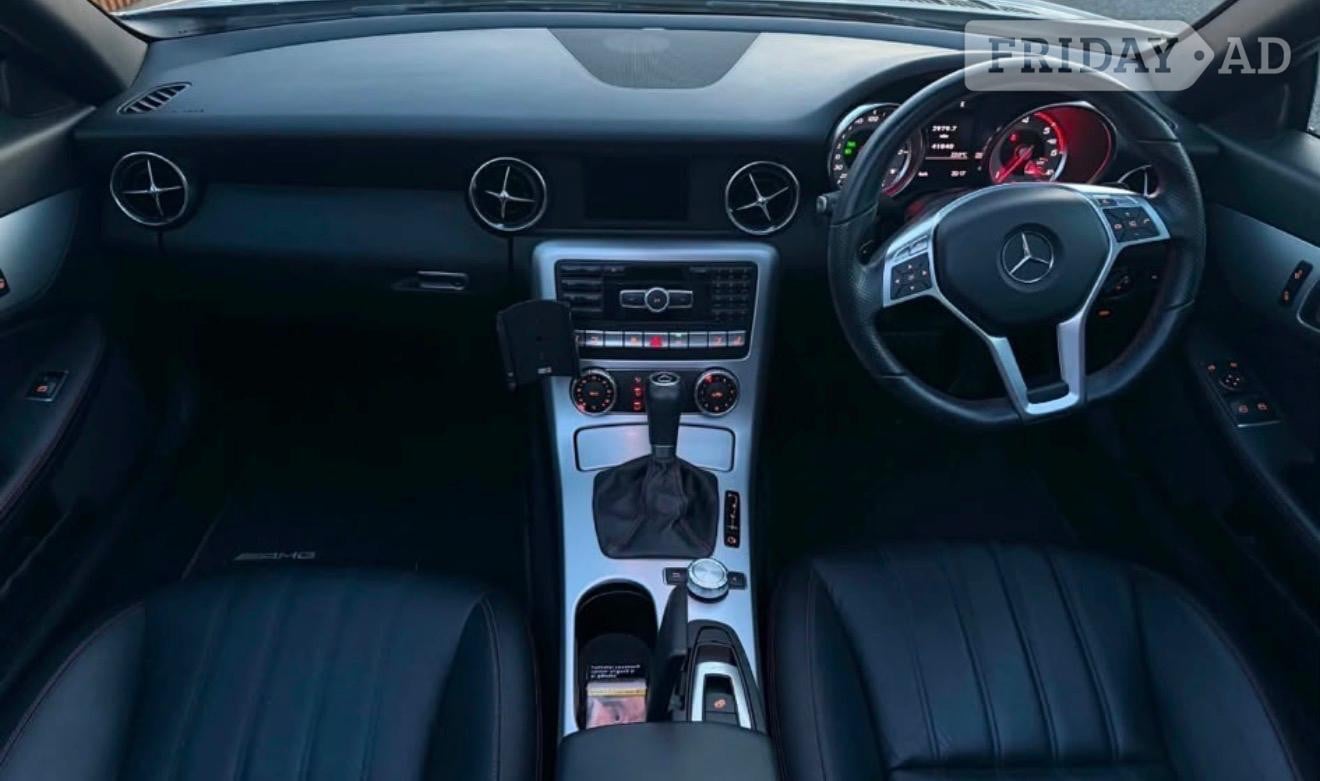 [ berth ]Mercedes-Benz SLK