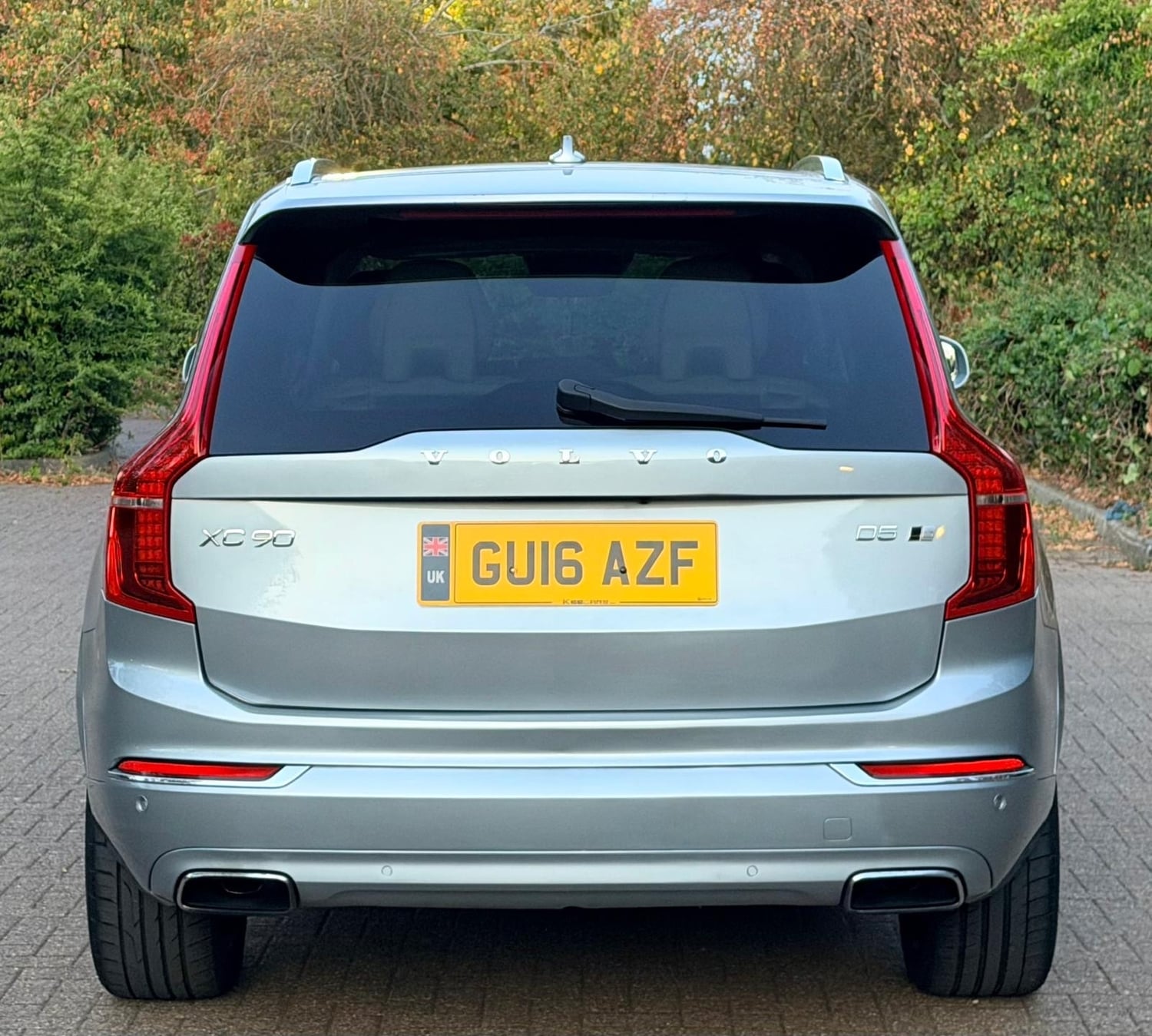 Volvo XC90 2016 - Cars in Hillingdon