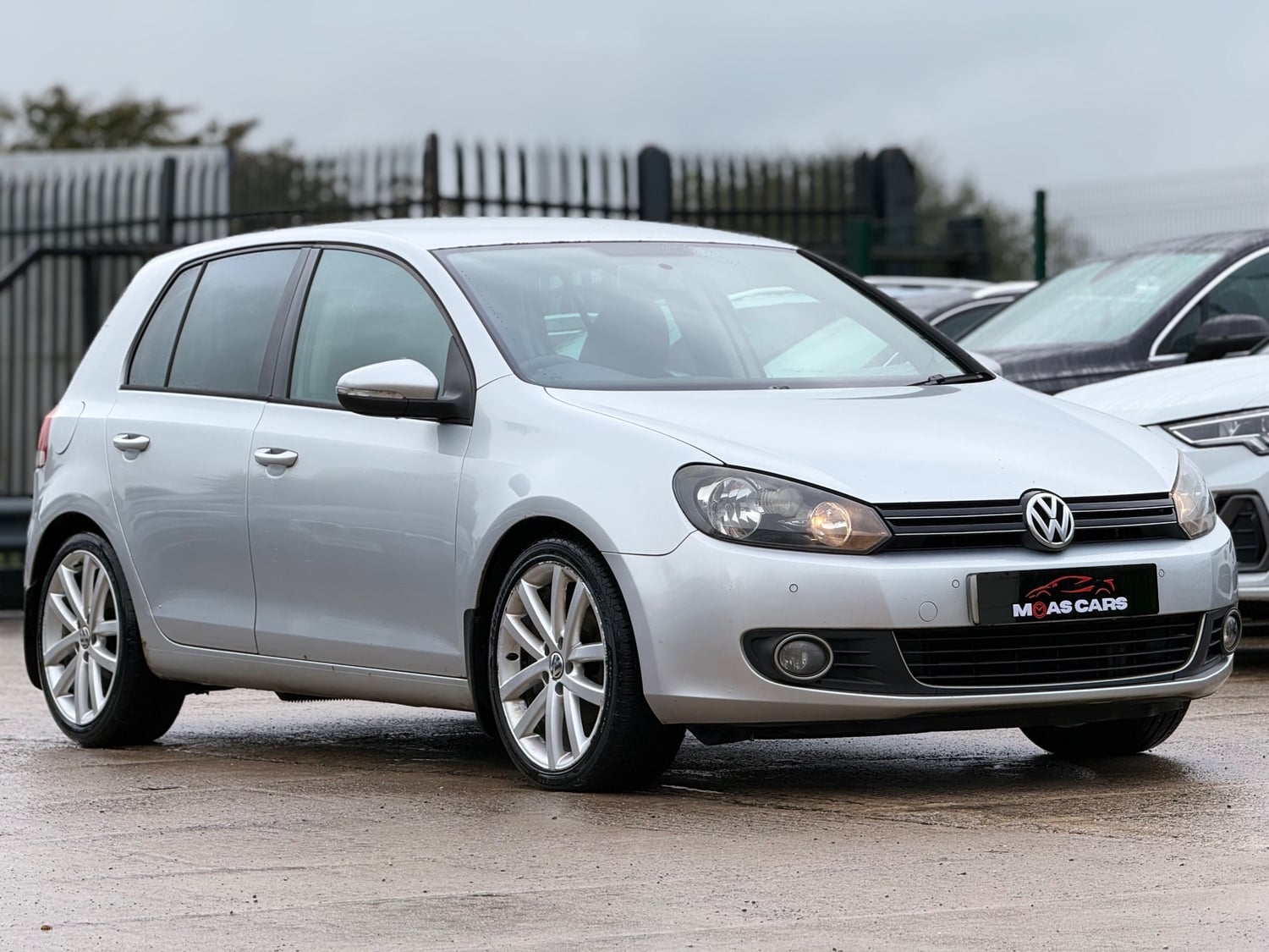 Volkswagen Golf 2009 - Cars in Blackburn