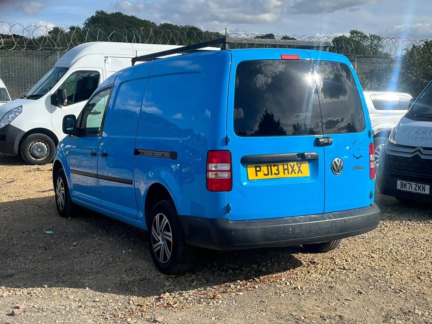 Volkswagen Caddy Maxi 2013 - Vans & Commercial Vehicles in Leeds