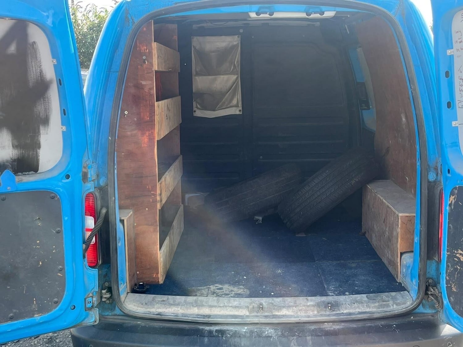 Volkswagen Caddy Maxi 2013 - Vans & Commercial Vehicles