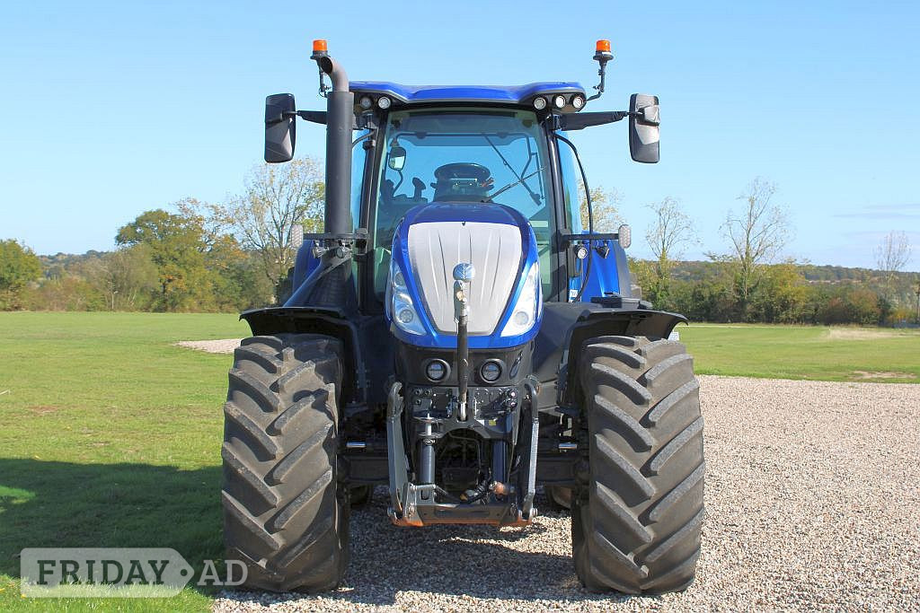 New Holland T7.315HD () Tractor - Farm & Agricultural Vehicles