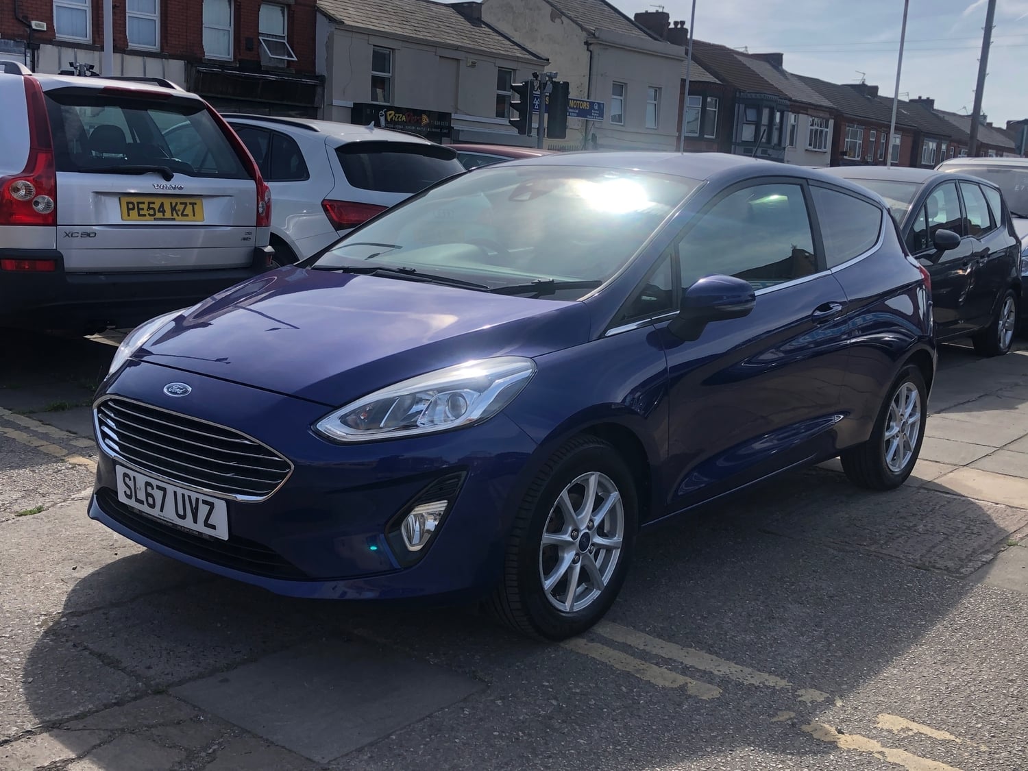 [ berth ]Ford Fiesta