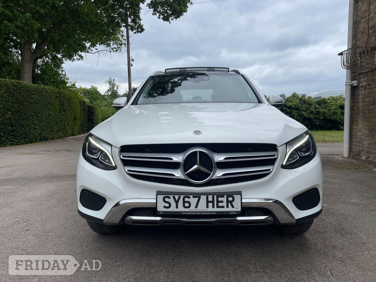 [ berth ]Mercedes-Benz GLC