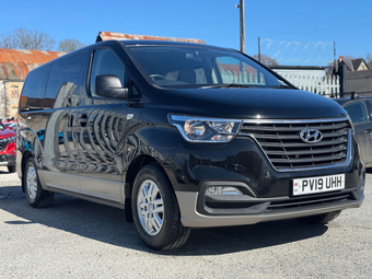 Hyundai i800 2019