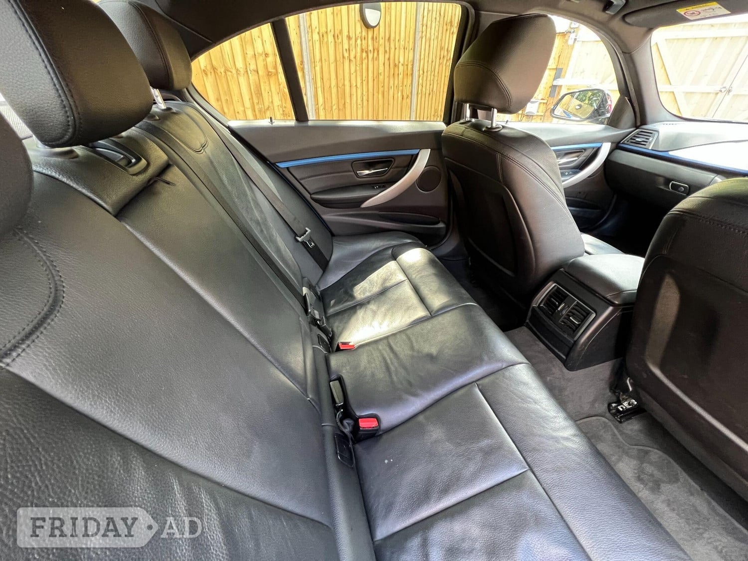 [ berth ]BMW 3 Series