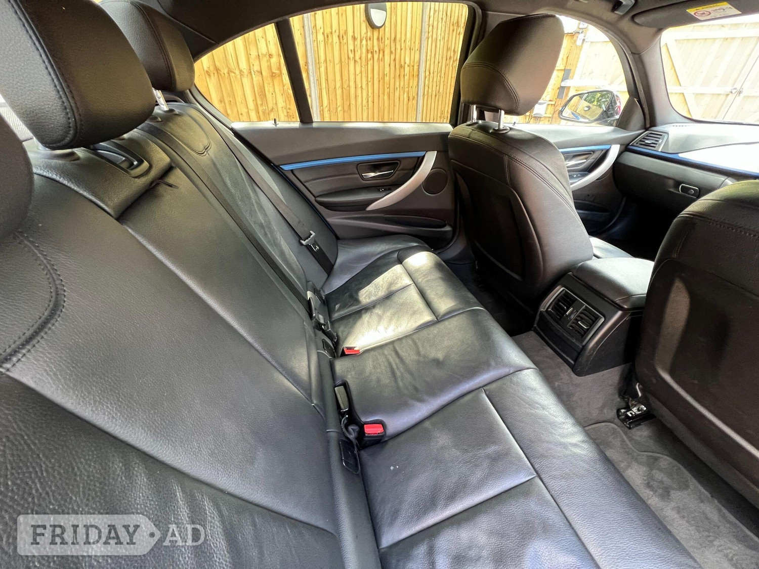 [ berth ]BMW 3 Series