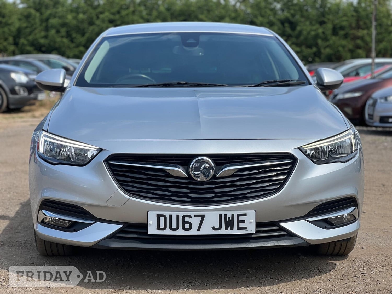 [ berth ]Vauxhall Insignia