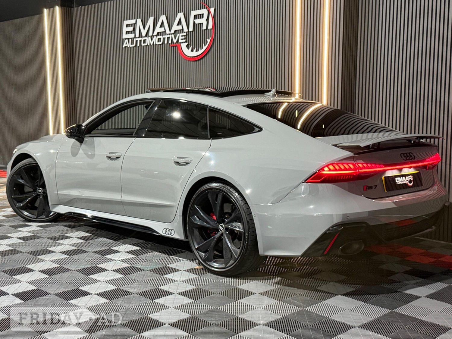 [ berth ]Audi RS7