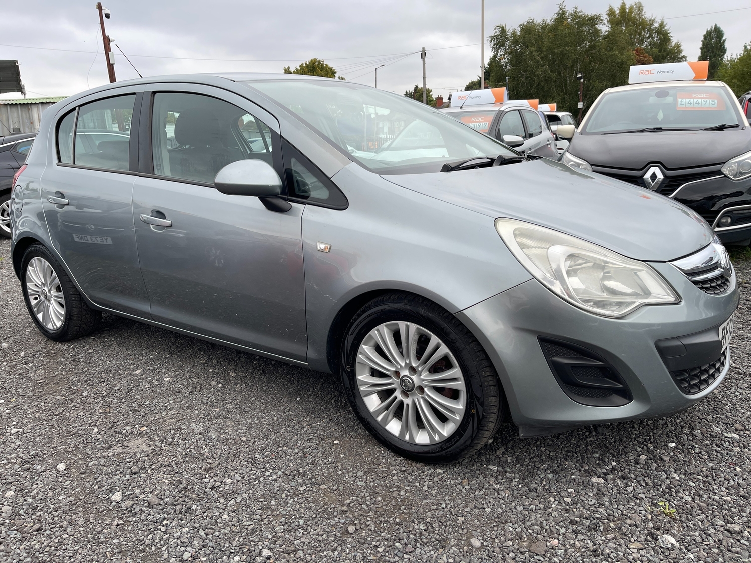 Vauxhall Corsa 2012 - Cars in Oldbury