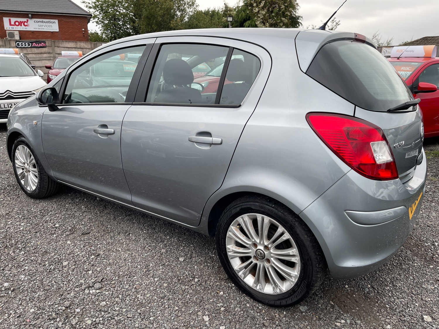 Vauxhall Corsa 2012 - Cars