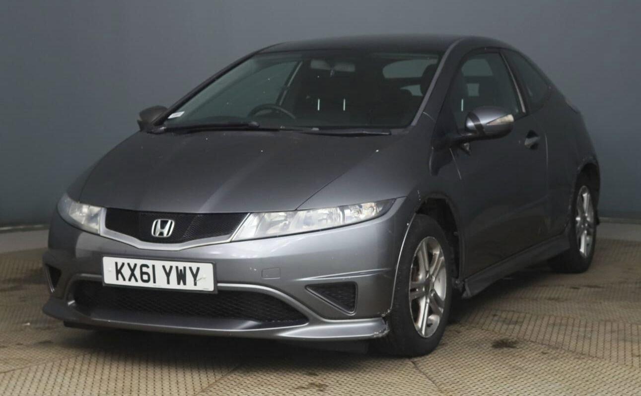 Honda Civic 2011 - Cars in Hillingdon