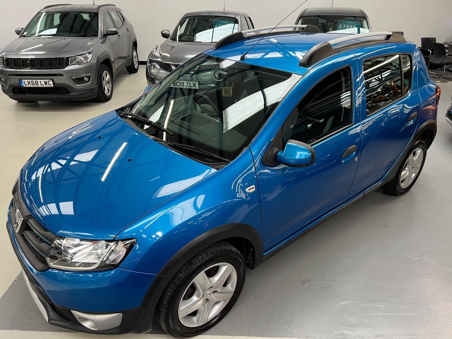 Dacia Sandero Stepway 2014 - Cars in Bolton