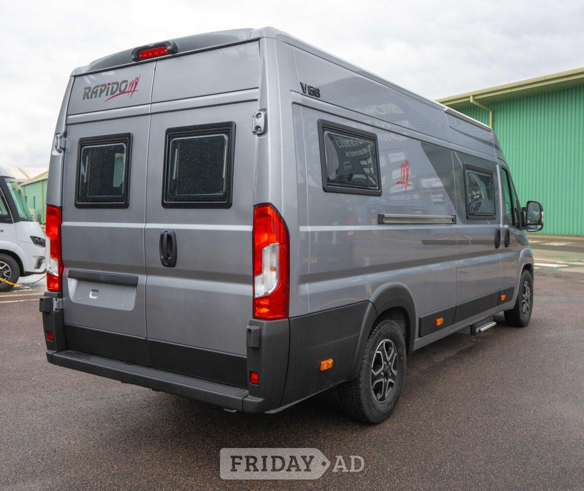 Rapido Van Series V68 Newark